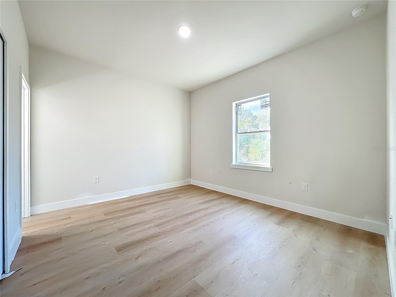 356 W 4TH ST, APOPKA, FL, 32703