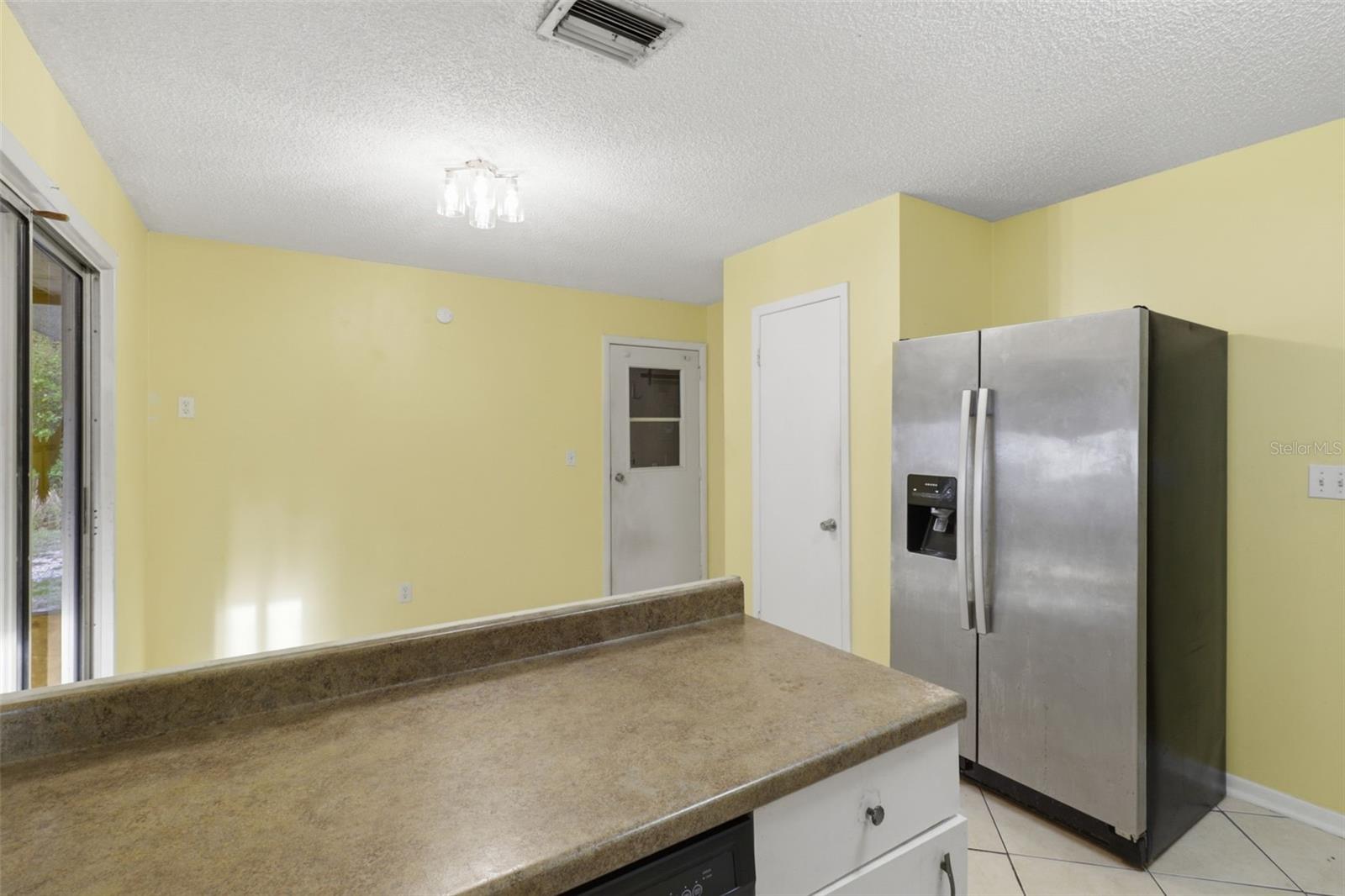 6740 W VAN BUREN DR, HOMOSASSA, FL, 34448