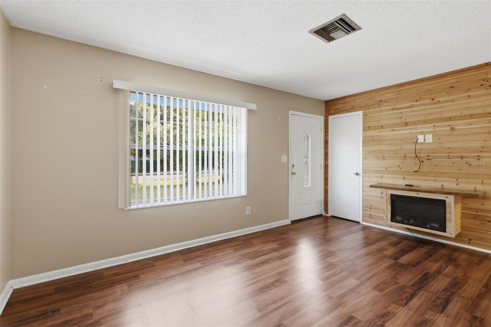 6740 W VAN BUREN DR, HOMOSASSA, FL, 34448