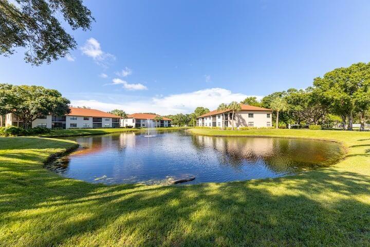 4401 46TH AVE W #102, BRADENTON, FL, 34210