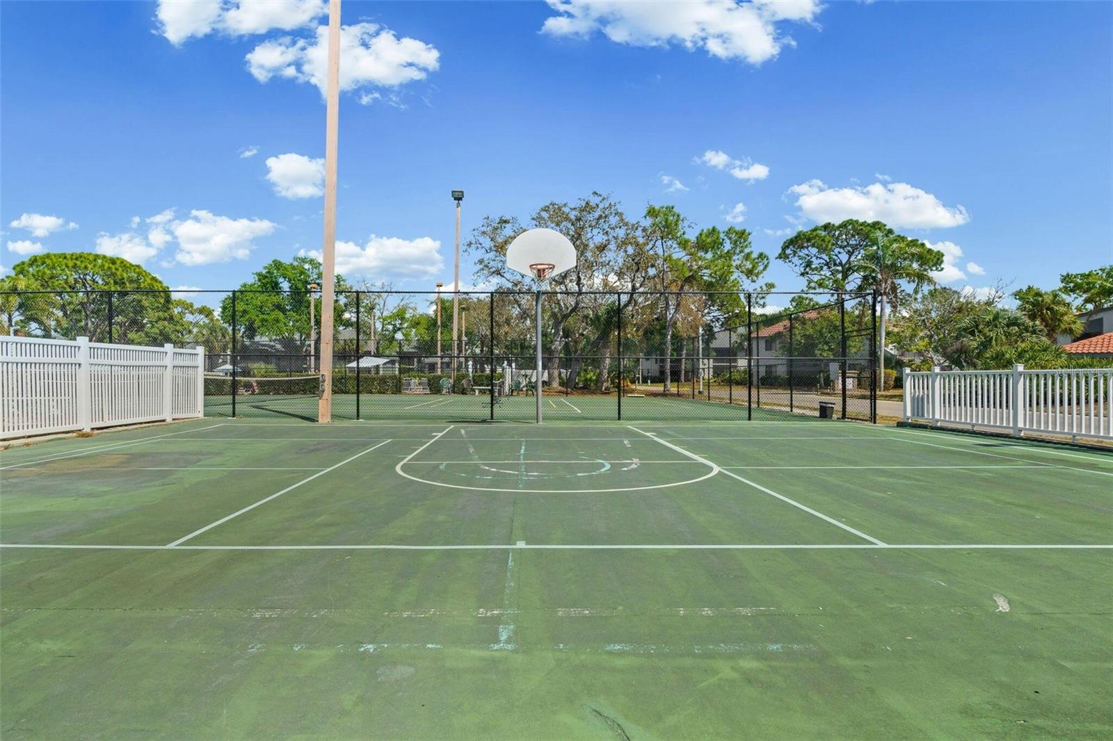 4401 46TH AVE W #102, BRADENTON, FL, 34210