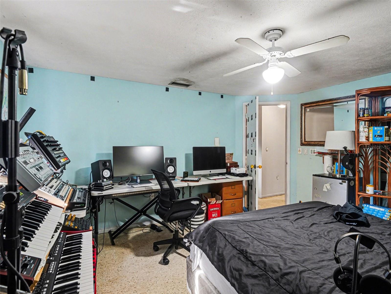5301 ANGELES AVE, SARASOTA, FL, 34235