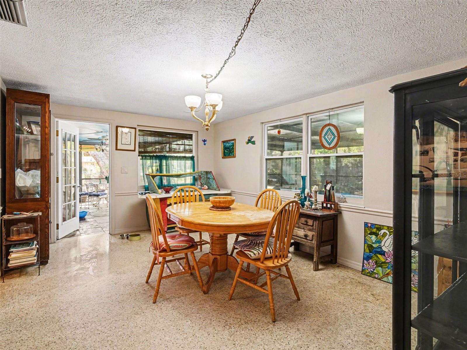 5301 ANGELES AVE, SARASOTA, FL, 34235