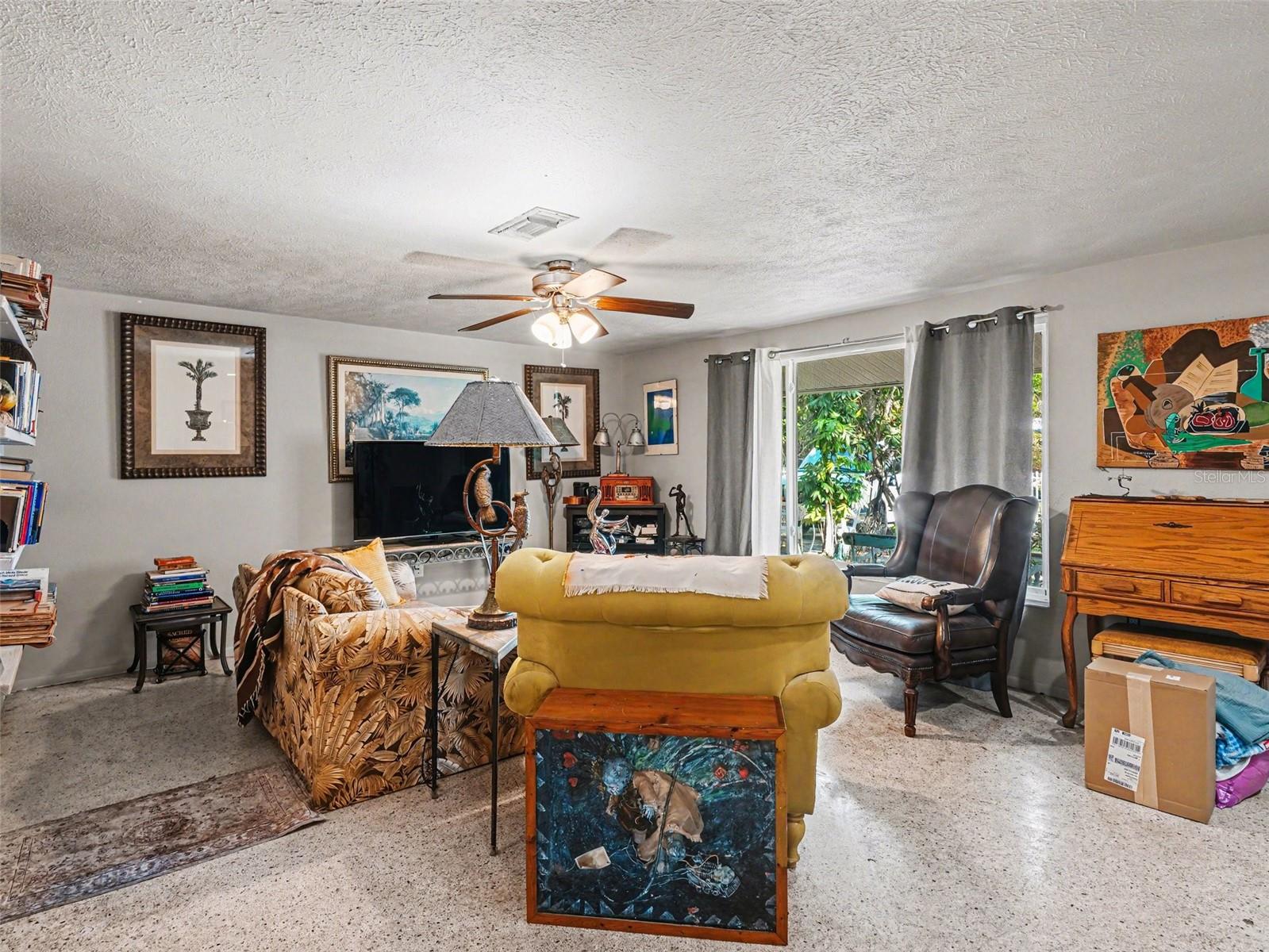 5301 ANGELES AVE, SARASOTA, FL, 34235