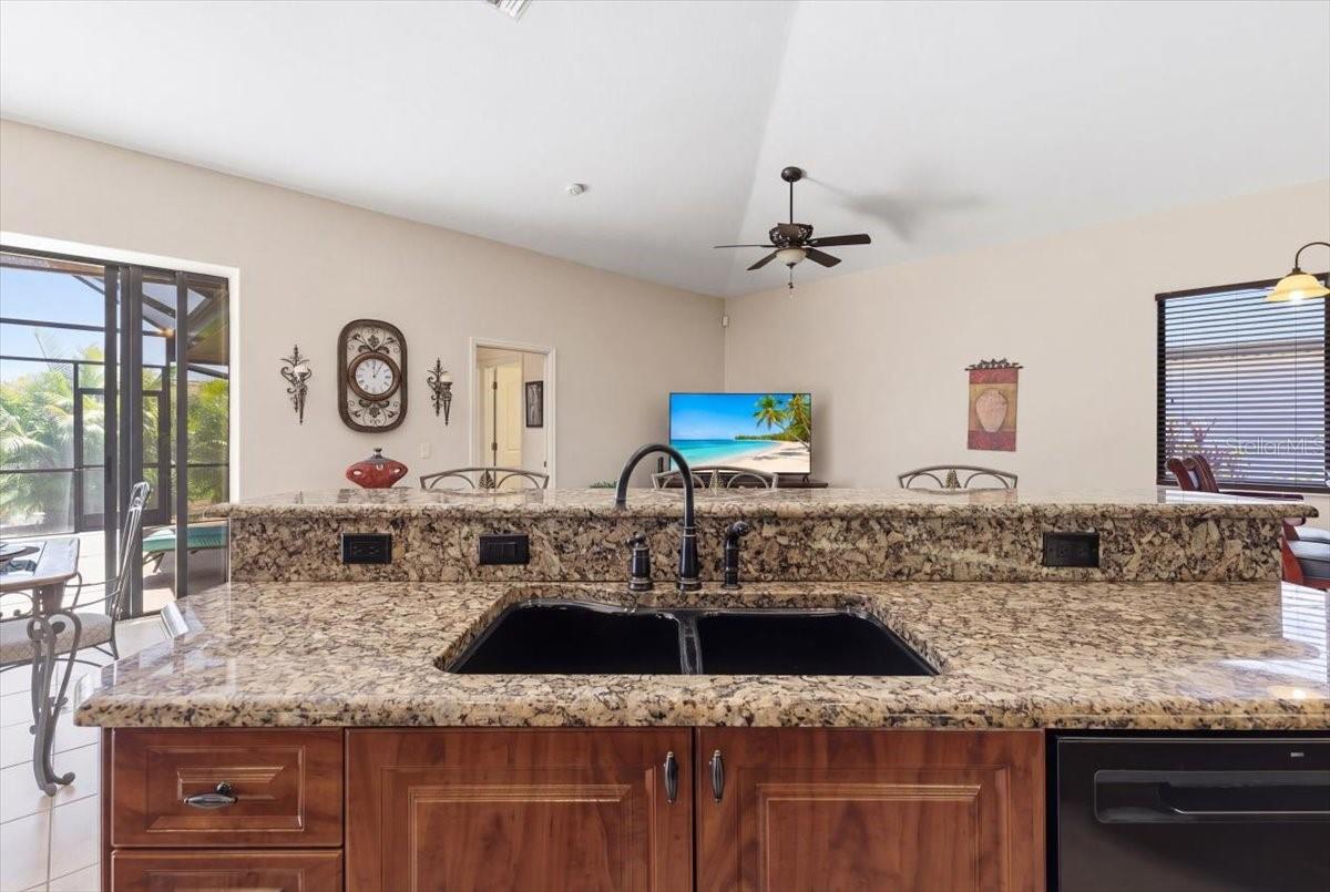 19 MEDALIST WAY, ROTONDA WEST, FL, 33947