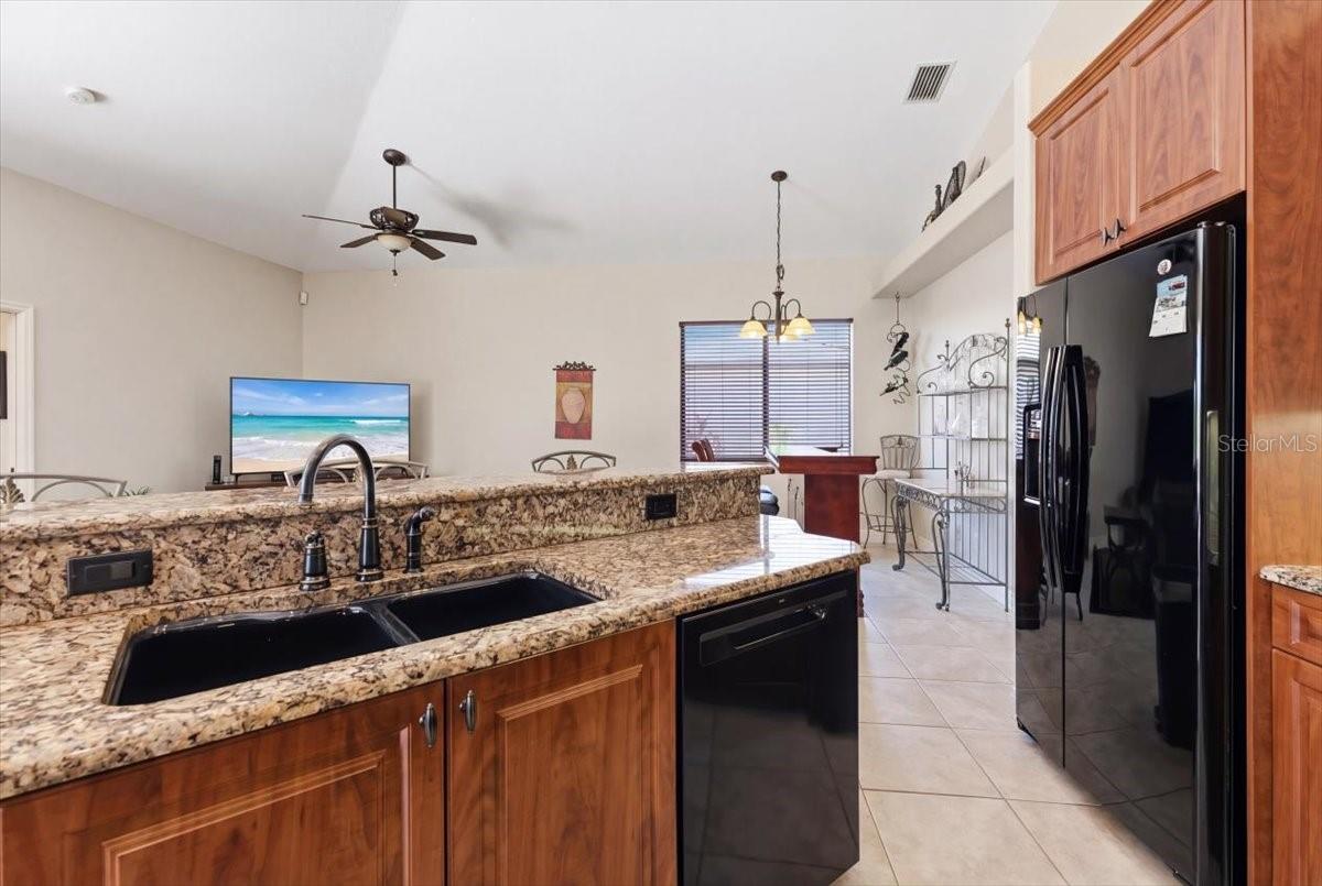 19 MEDALIST WAY, ROTONDA WEST, FL, 33947