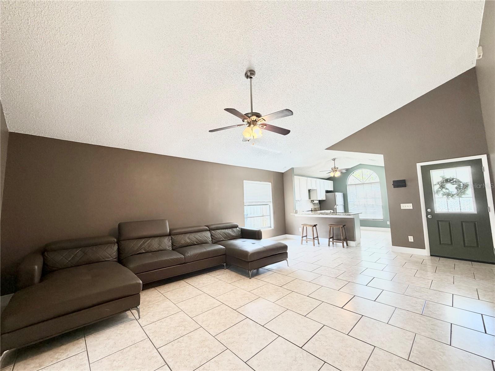 10227 COMFORT CIR, ORLANDO, FL, 32825