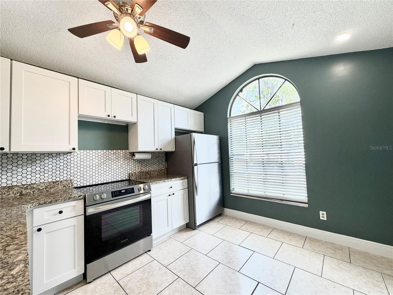 10227 COMFORT CIR, ORLANDO, FL, 32825
