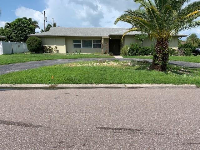 1910 BAYSHORE DR, BELLEAIR BEACH, FL, 33786