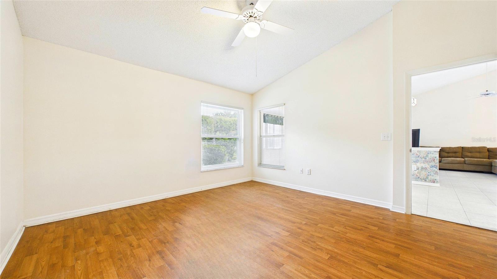 2013 W DEL WEBB BLVD, SUN CITY CENTER, FL, 33573
