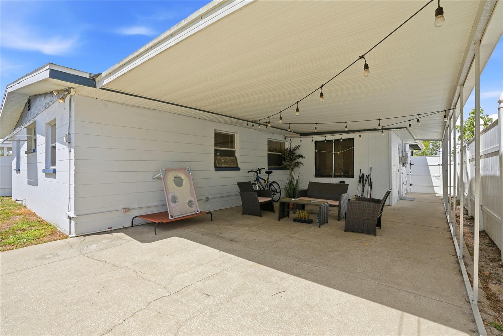 4040 68TH AVE N, PINELLAS PARK, FL, 33781