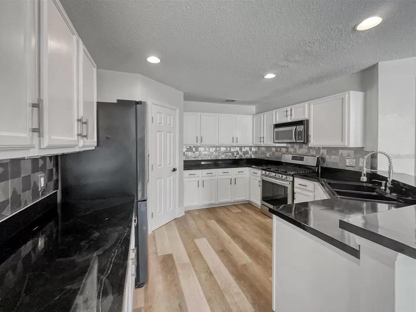 163 RONA LN, DAVENPORT, FL, 33897