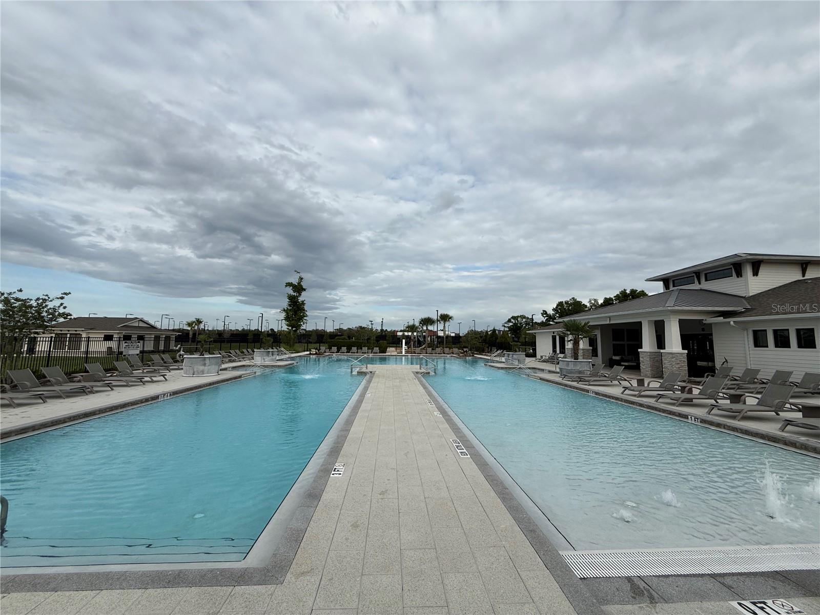 36370 WELL HILL WAY, ZEPHYRHILLS, FL, 33541