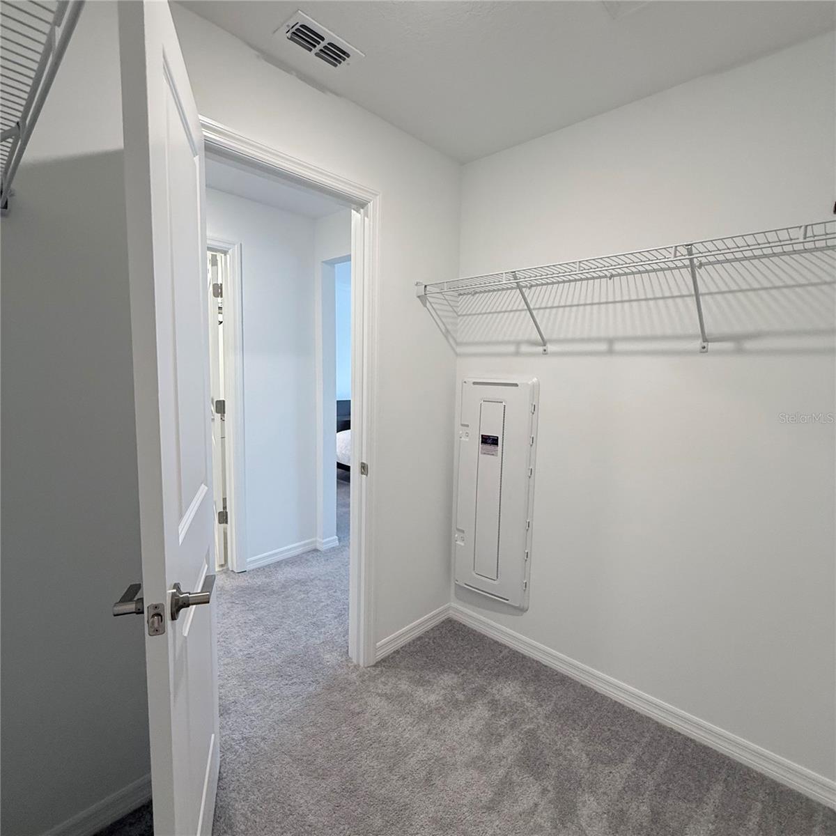 36370 WELL HILL WAY, ZEPHYRHILLS, FL, 33541