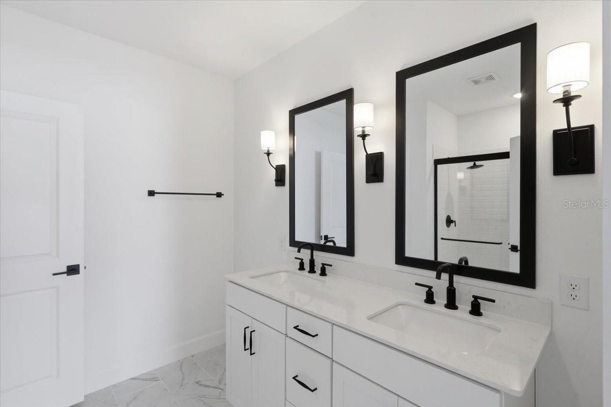 20 LUDLOW LN W, PALM COAST, FL, 32137