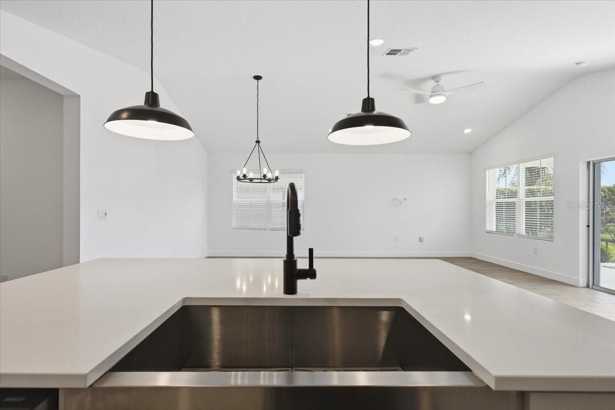 20 LUDLOW LN W, PALM COAST, FL, 32137