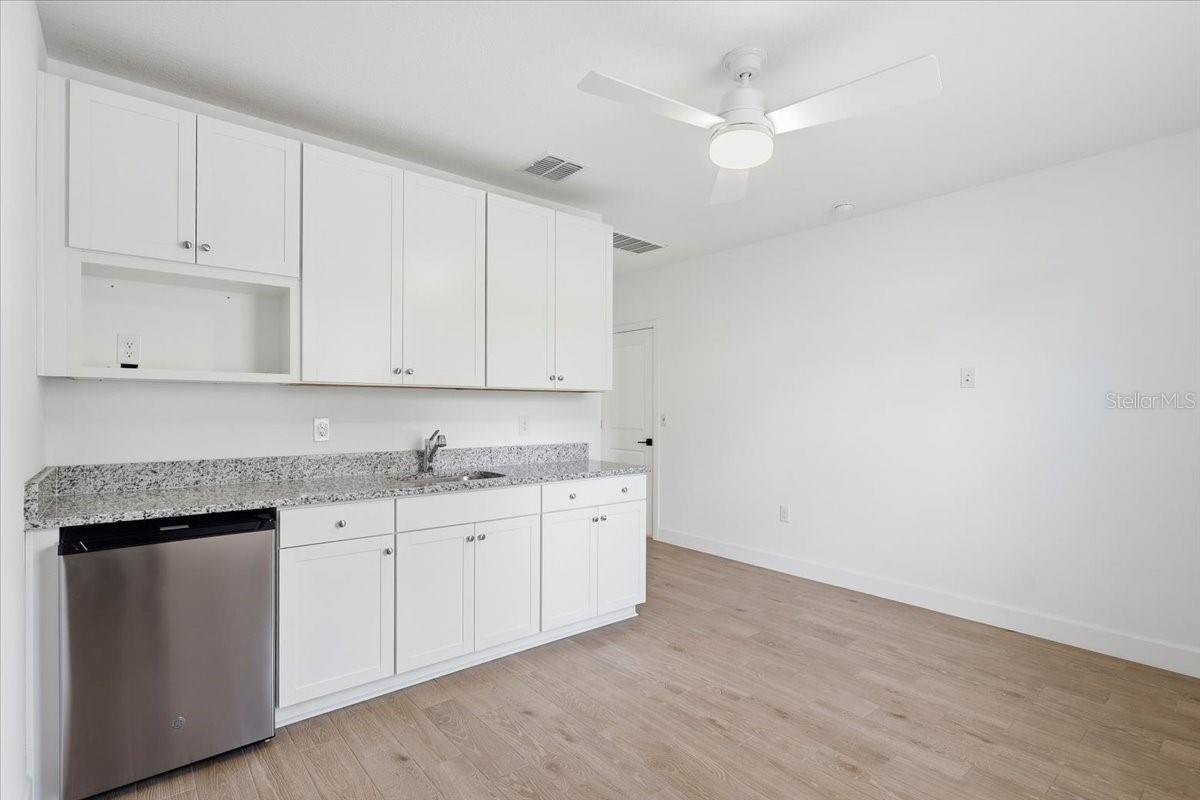 20 LUDLOW LN W, PALM COAST, FL, 32137