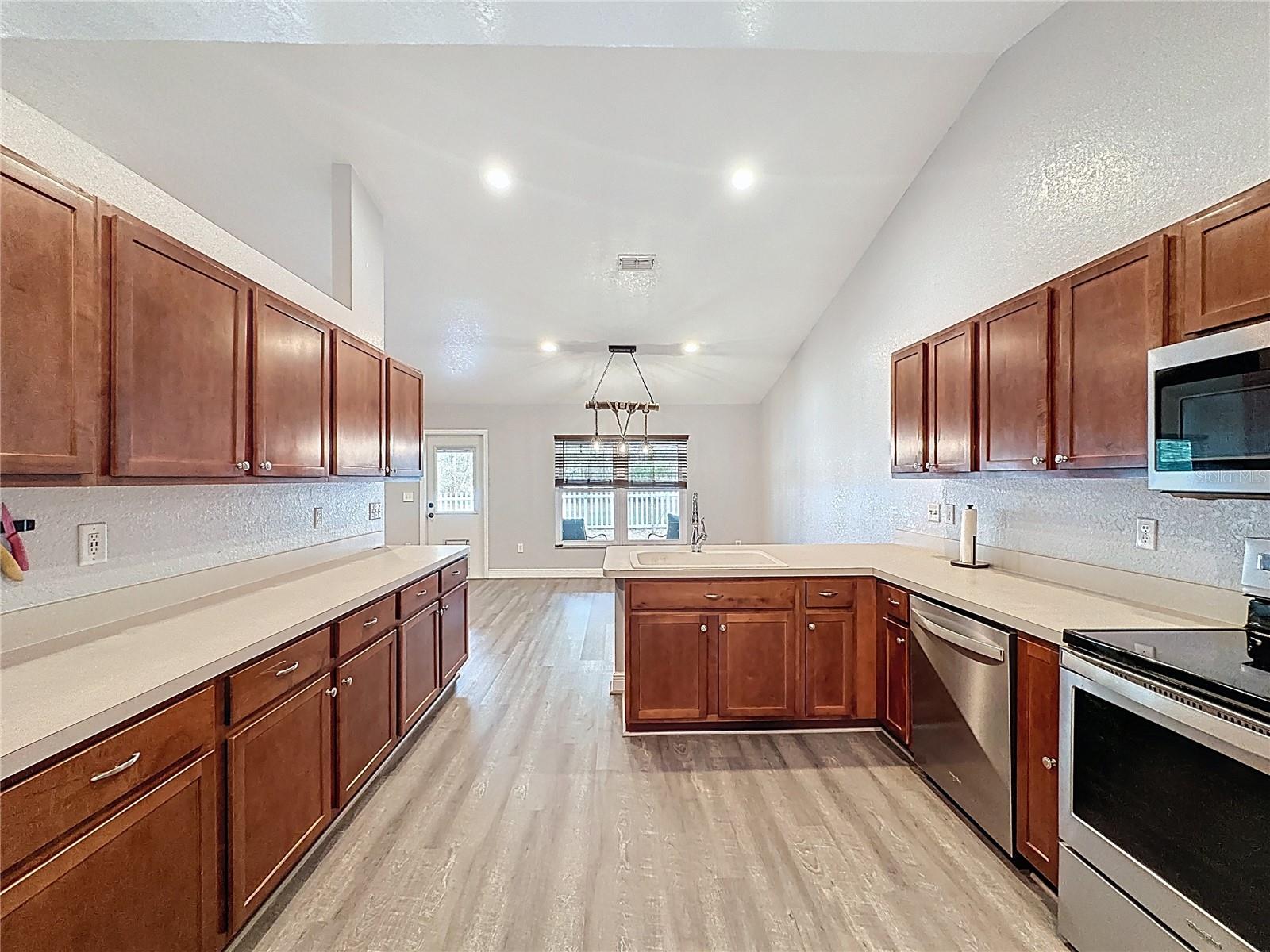 31249 SATINLEAF RUN, BROOKSVILLE, FL, 34602