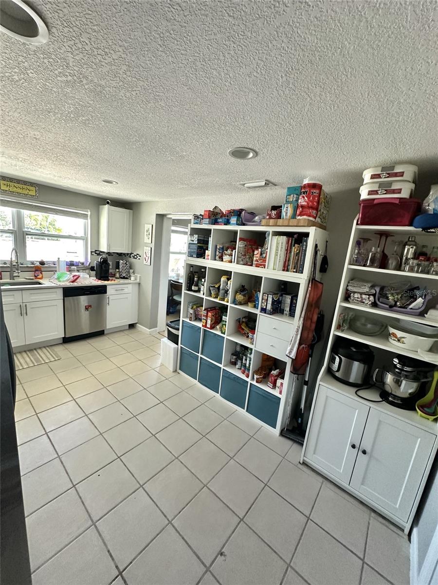 15398 2ND ST E, MADEIRA BEACH, FL, 33708