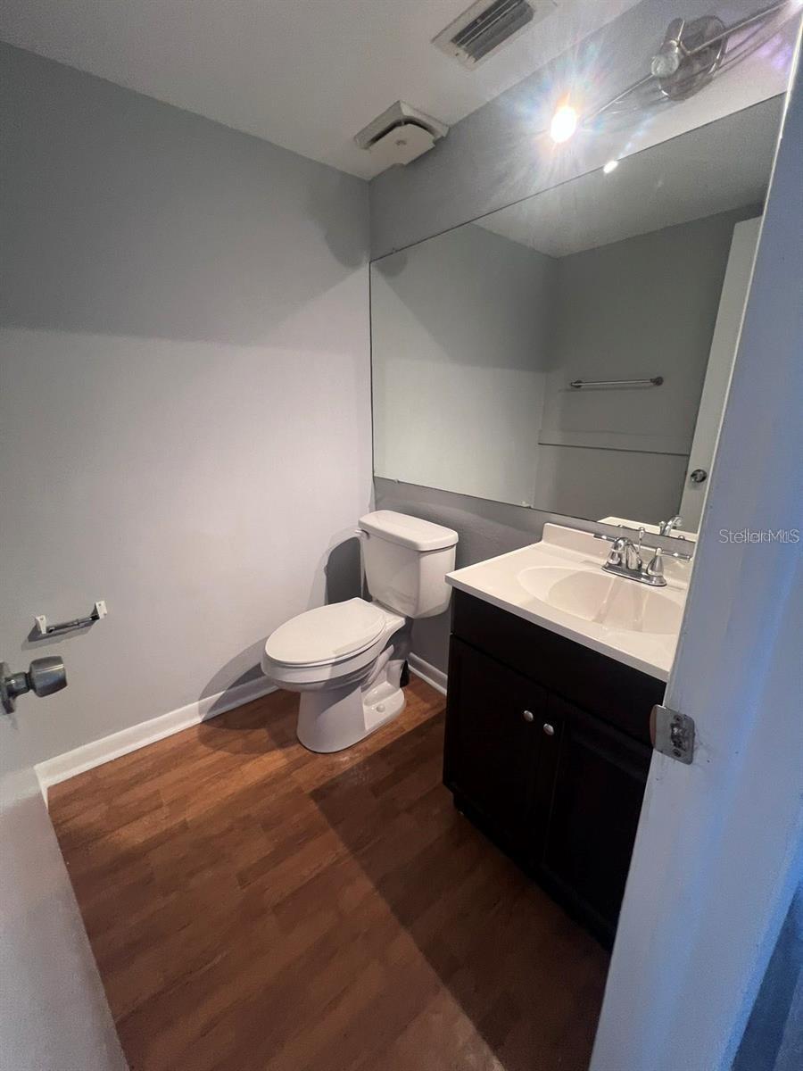 2072 LOS LOMAS DR, CLEARWATER, FL, 33763