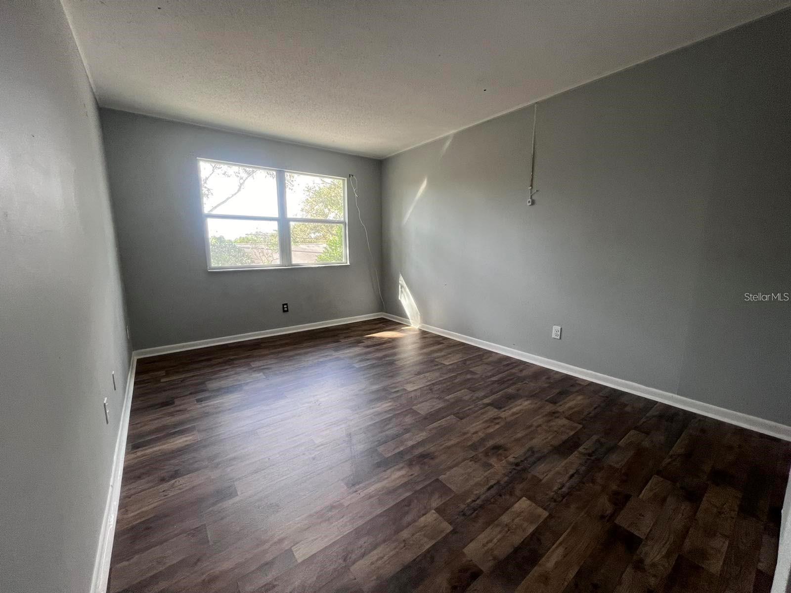 2072 LOS LOMAS DR, CLEARWATER, FL, 33763