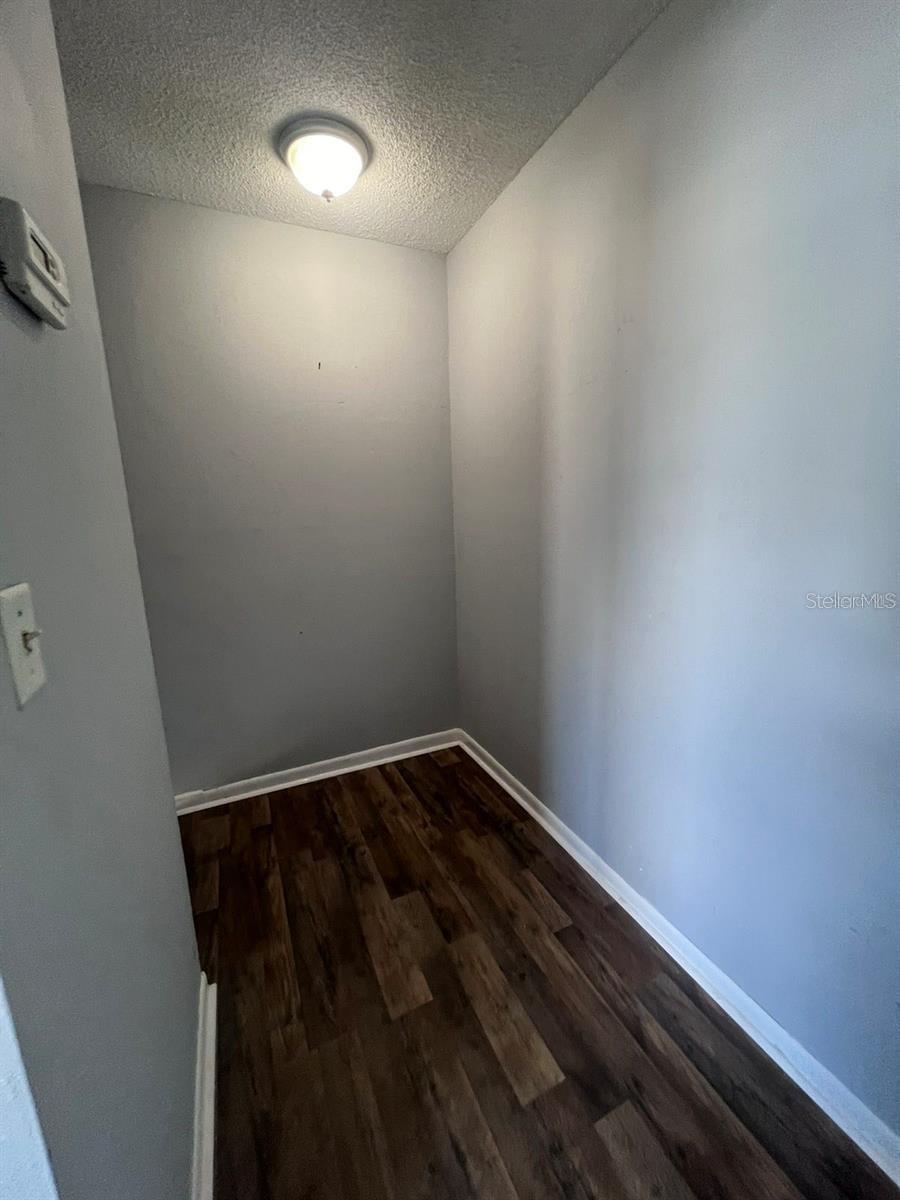 2072 LOS LOMAS DR, CLEARWATER, FL, 33763
