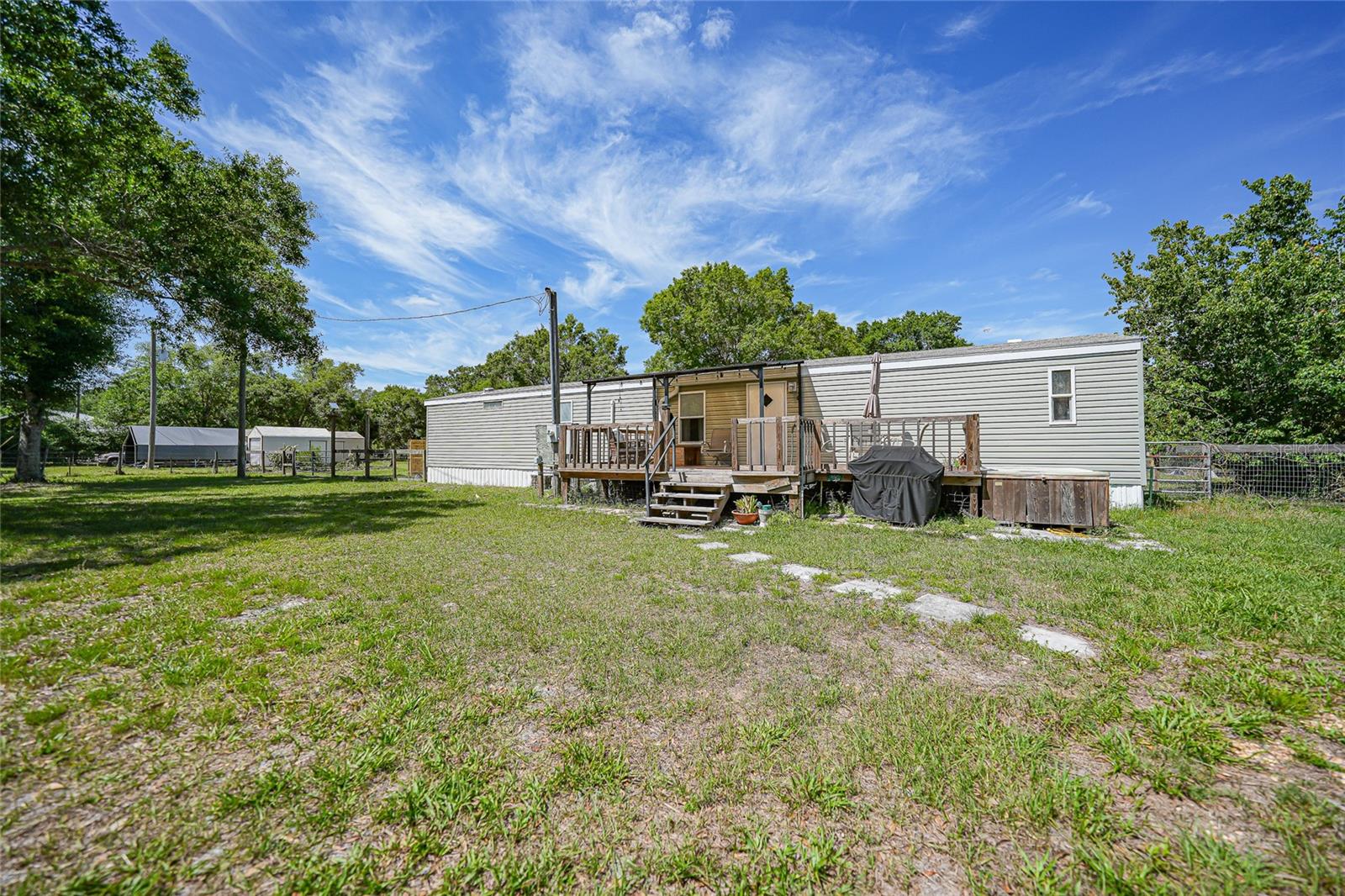 2402 NW PINE CREEK AVE, ARCADIA, FL, 34266