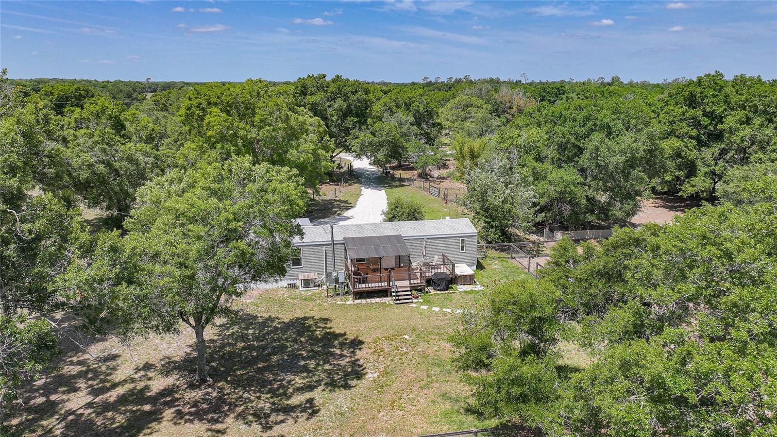 2402 NW PINE CREEK AVE, ARCADIA, FL, 34266