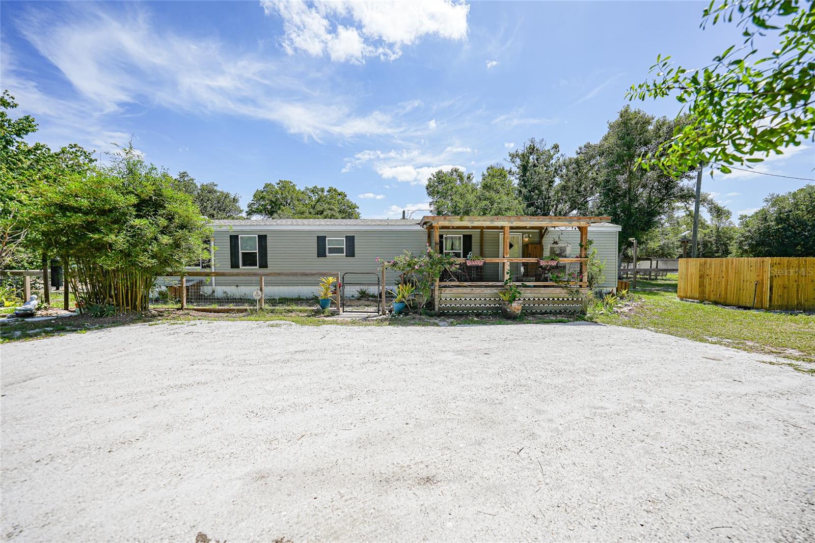 2402 NW PINE CREEK AVE, ARCADIA, FL, 34266