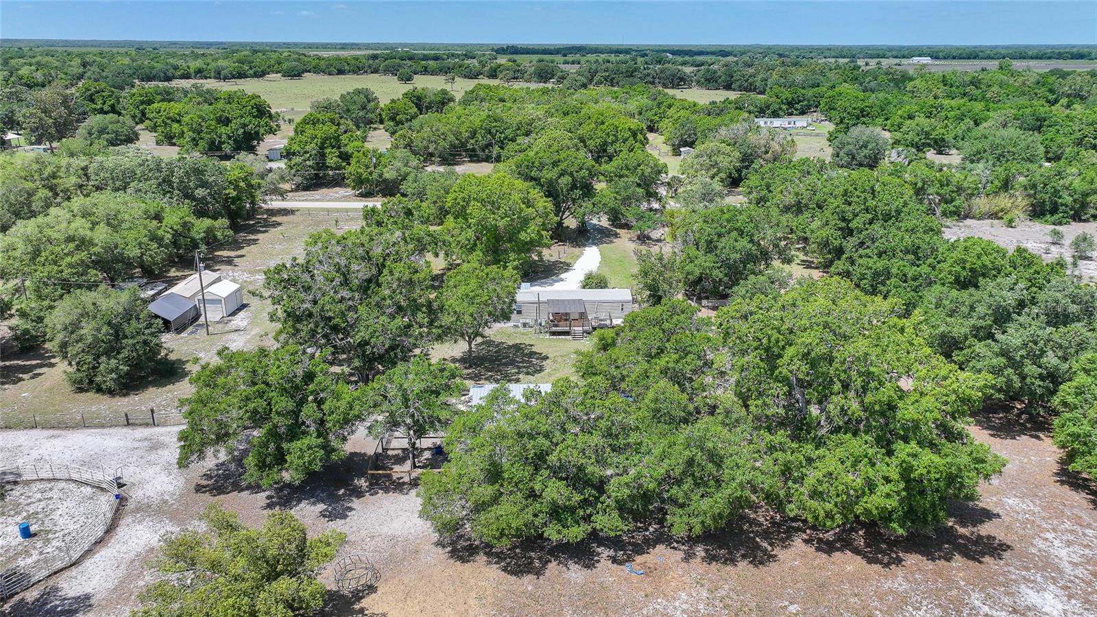 2402 NW PINE CREEK AVE, ARCADIA, FL, 34266