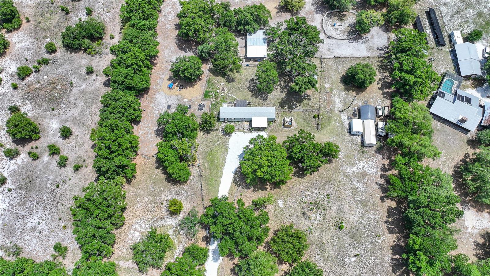 2402 NW PINE CREEK AVE, ARCADIA, FL, 34266