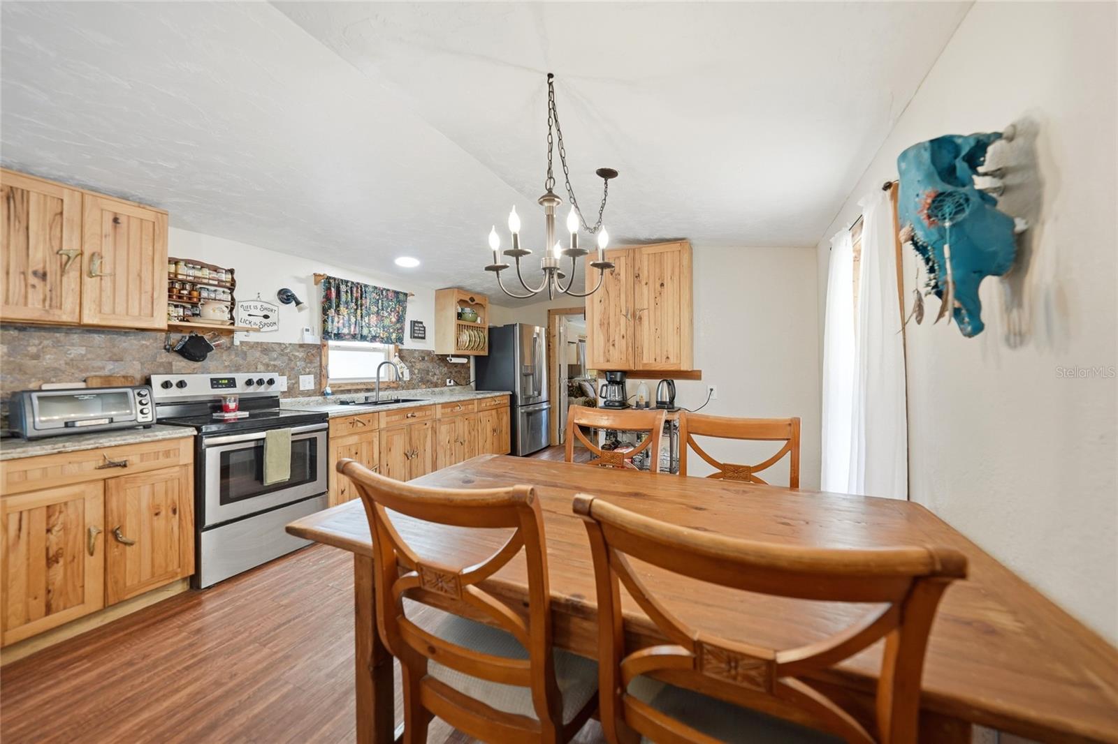 2402 NW PINE CREEK AVE, ARCADIA, FL, 34266