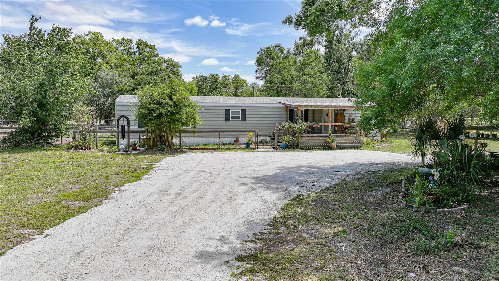 2402 NW PINE CREEK AVE, ARCADIA, FL, 34266