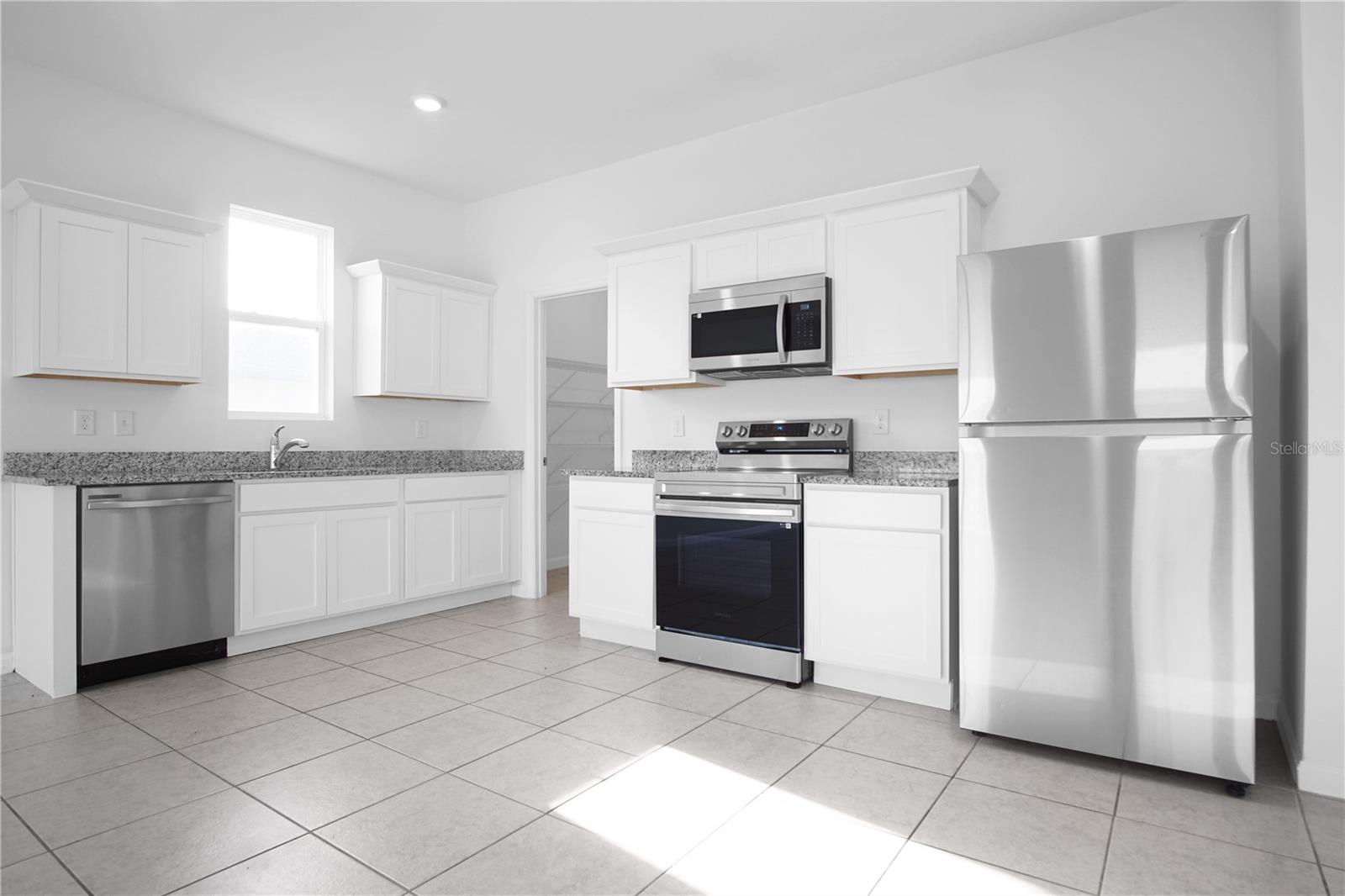 456 HENNEPIN LOOP, LAKE WALES, FL, 33898