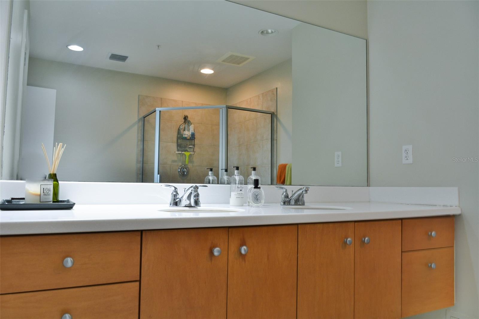 1120 E KENNEDY BLVD #915, TAMPA, FL, 33602