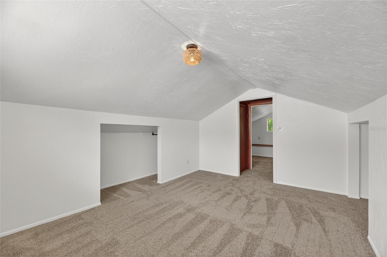 810 W RIVER HEIGHTS AVE, TAMPA, FL, 33603