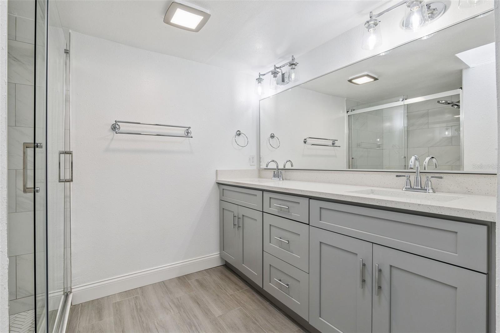 1100 DELANEY AVE #F500, ORLANDO, FL, 32806