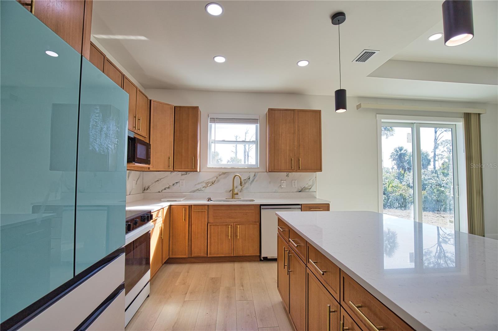 5 MATE DR, PLACIDA, FL, 33946