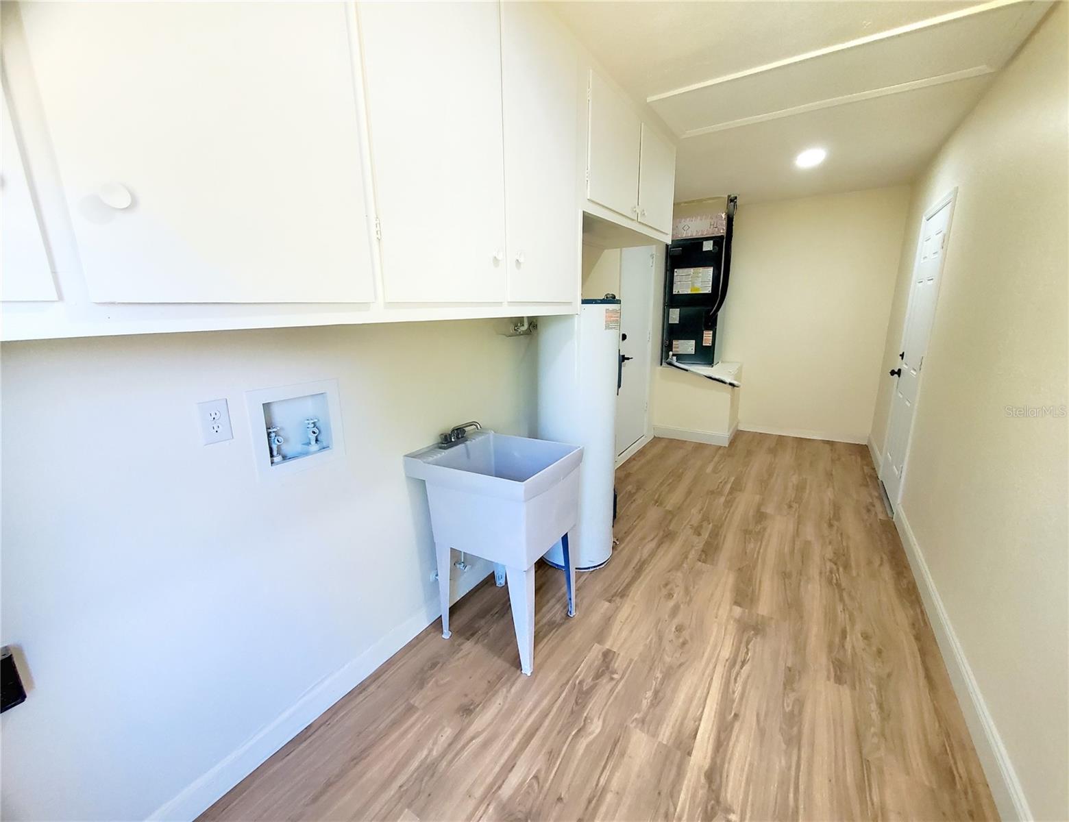 1637 CALEDONIA DR, PALM HARBOR, FL, 34684