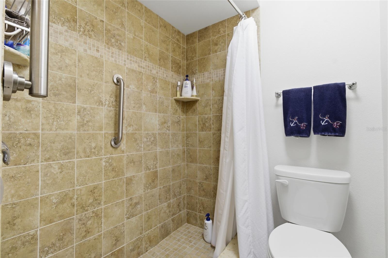 Primary Ensuite Bath