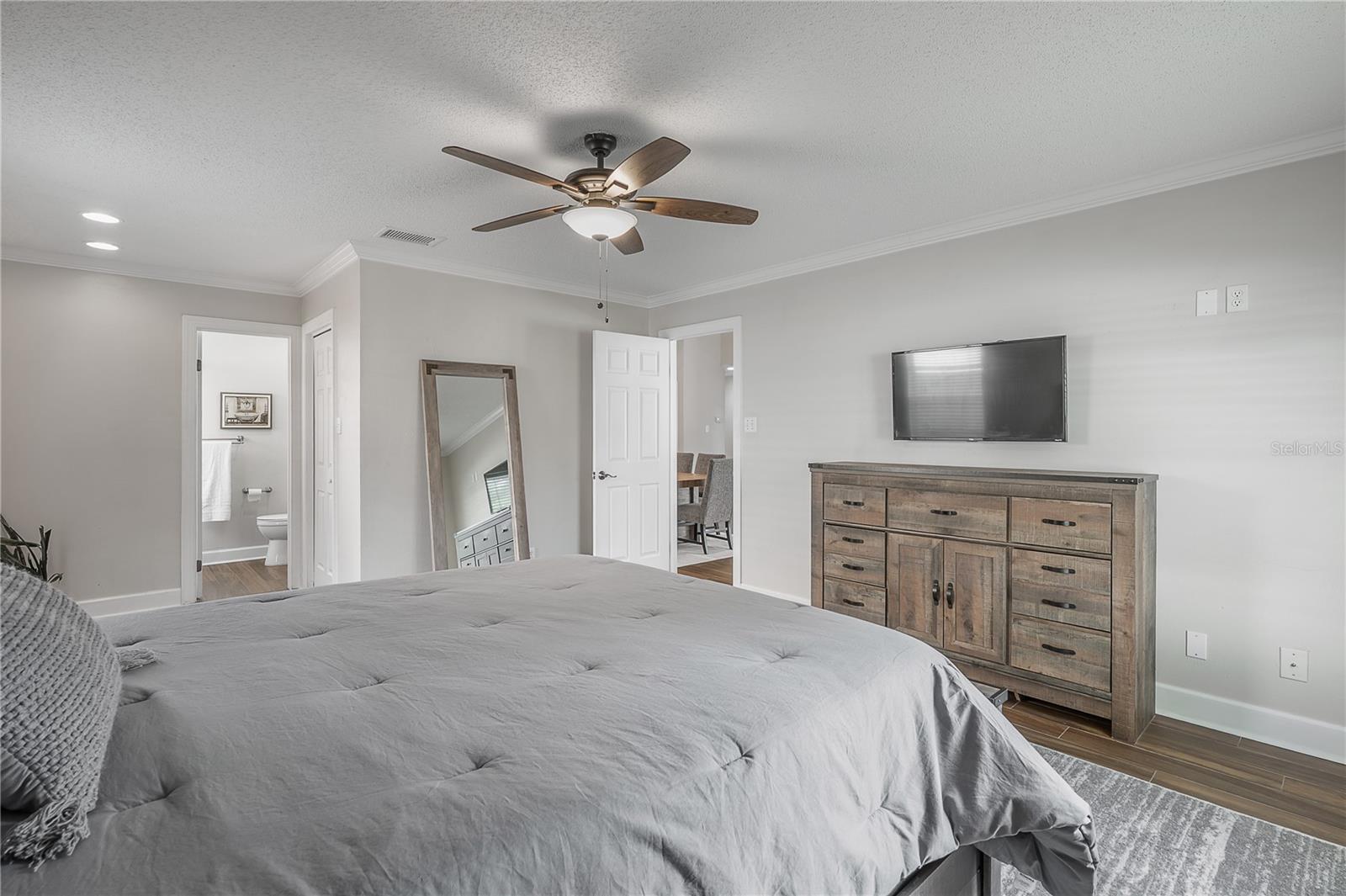 8831 HAMPDEN DR, TAMPA, FL, 33626