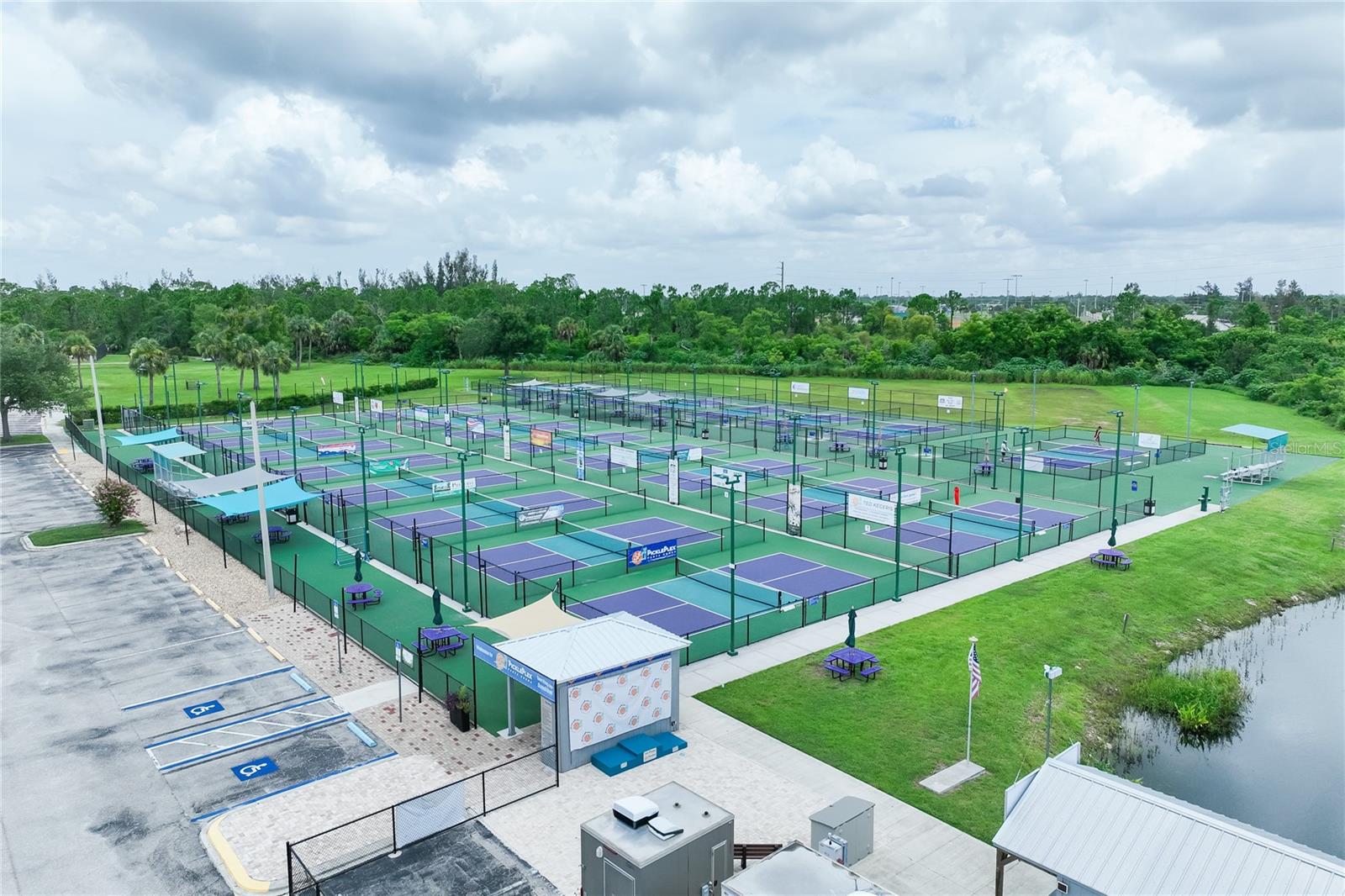 9450 TURTLE GRASS CIR, PUNTA GORDA, FL, 33950