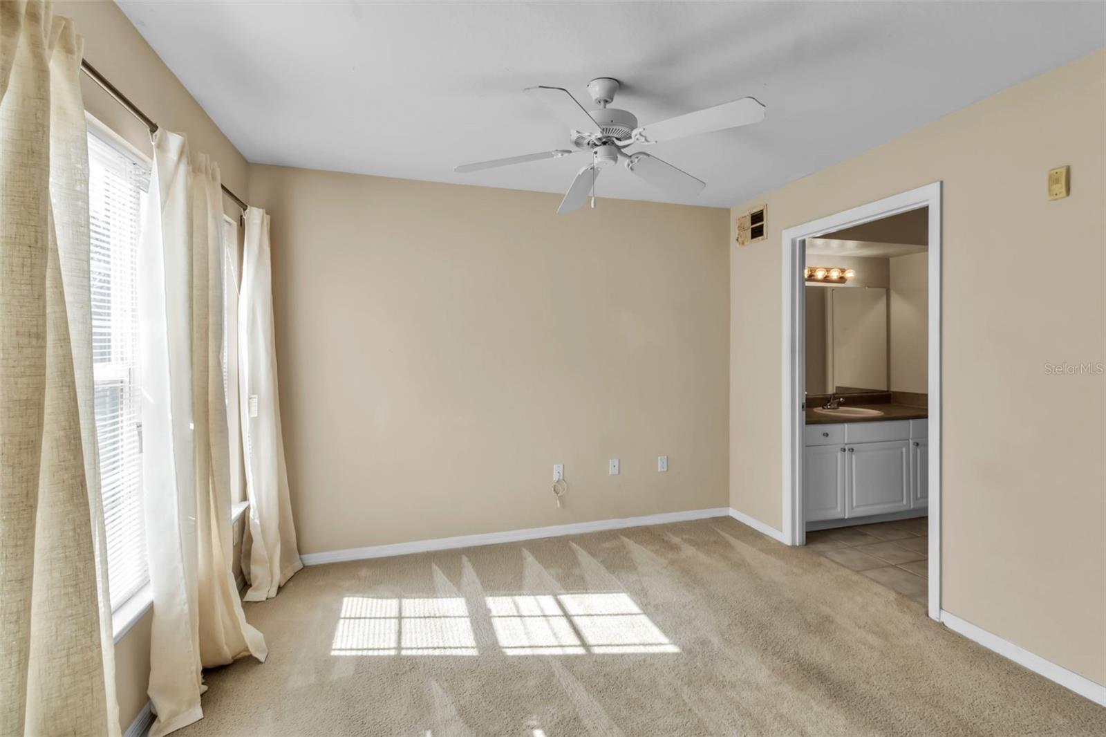5511 ROSEHILL RD #203, SARASOTA, FL, 34233