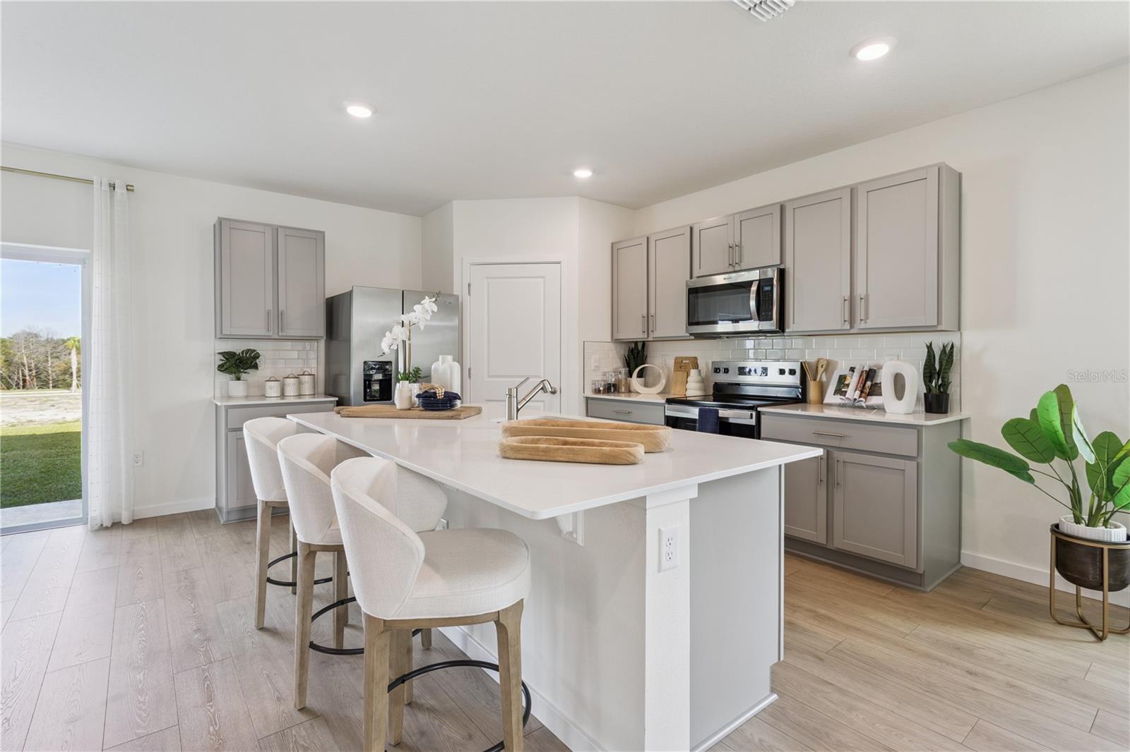 5066 MARSHELDER ST, APOPKA, FL, 32712