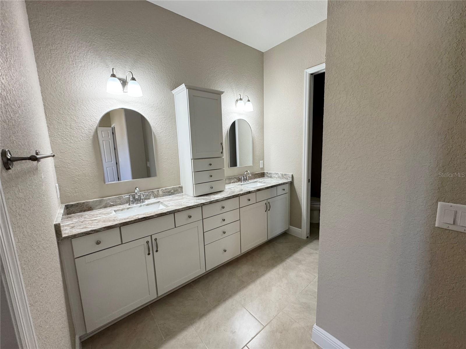 9898 SW 38TH AVE, OCALA, FL, 34476