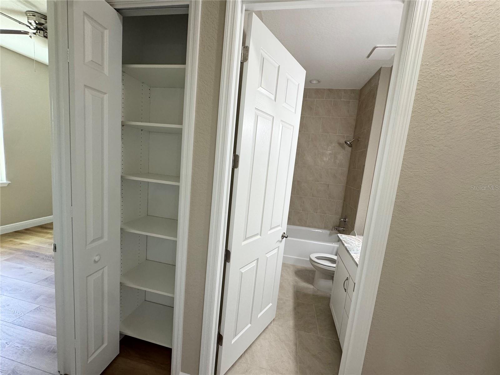 9898 SW 38TH AVE, OCALA, FL, 34476