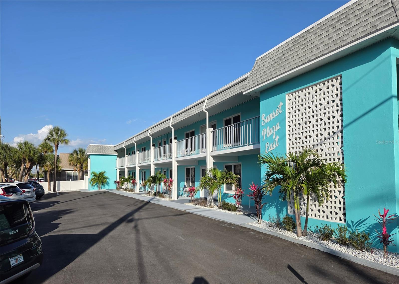 680 71ST AVE #12, ST PETE BEACH, FL, 33706