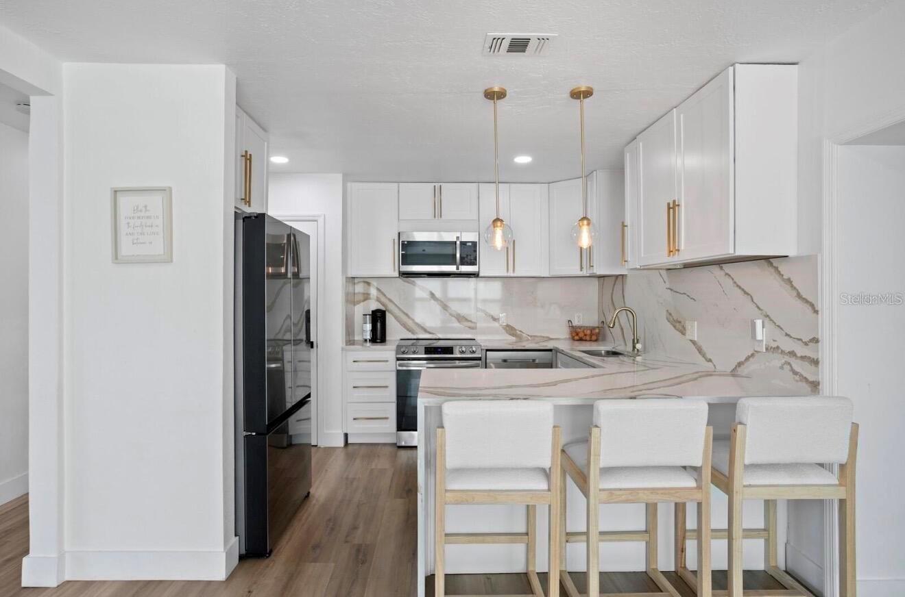 208 S WARD ST, TAMPA, FL, 33609