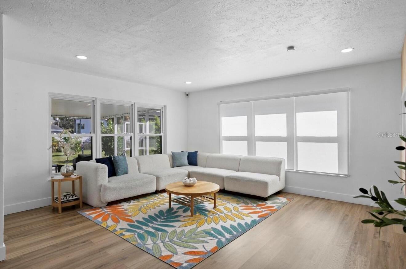 208 S WARD ST, TAMPA, FL, 33609