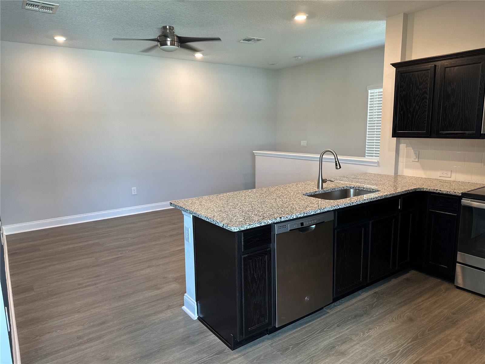 14685 ENGLERT ALY, ORLANDO, FL, 32827